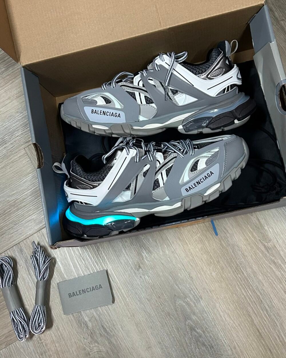 balenciaga-track-led