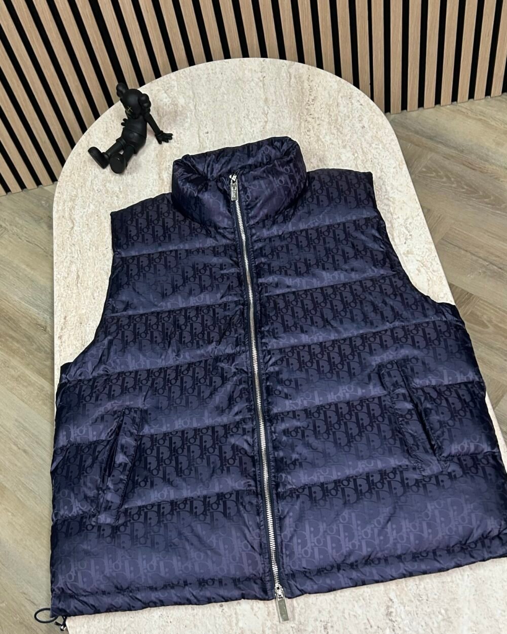 dior-oblique-bodywarmer-donkerblauw-2