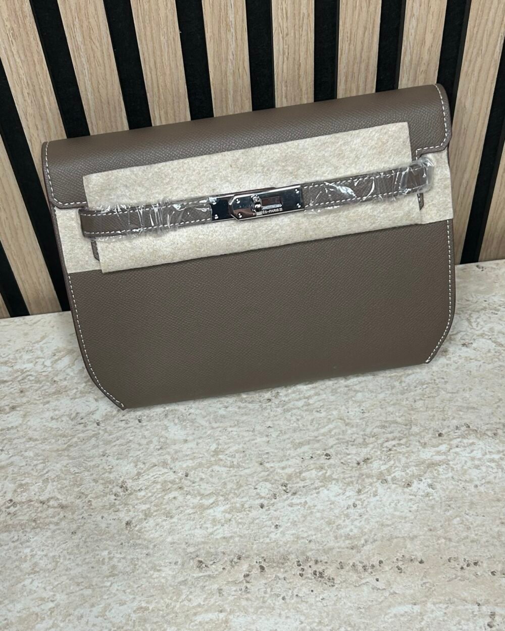 hermes-kelly-depeches-leather-bag