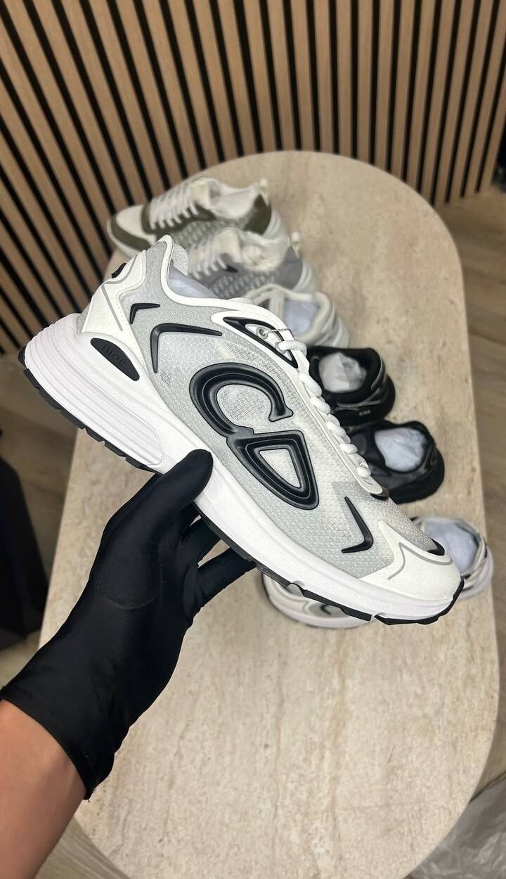 b30-countdown-tech-sneaker-wit