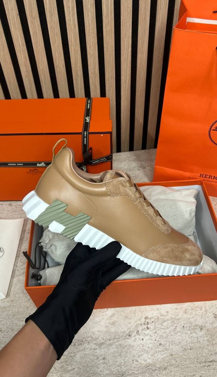 hermes-bouncing-taupe-2