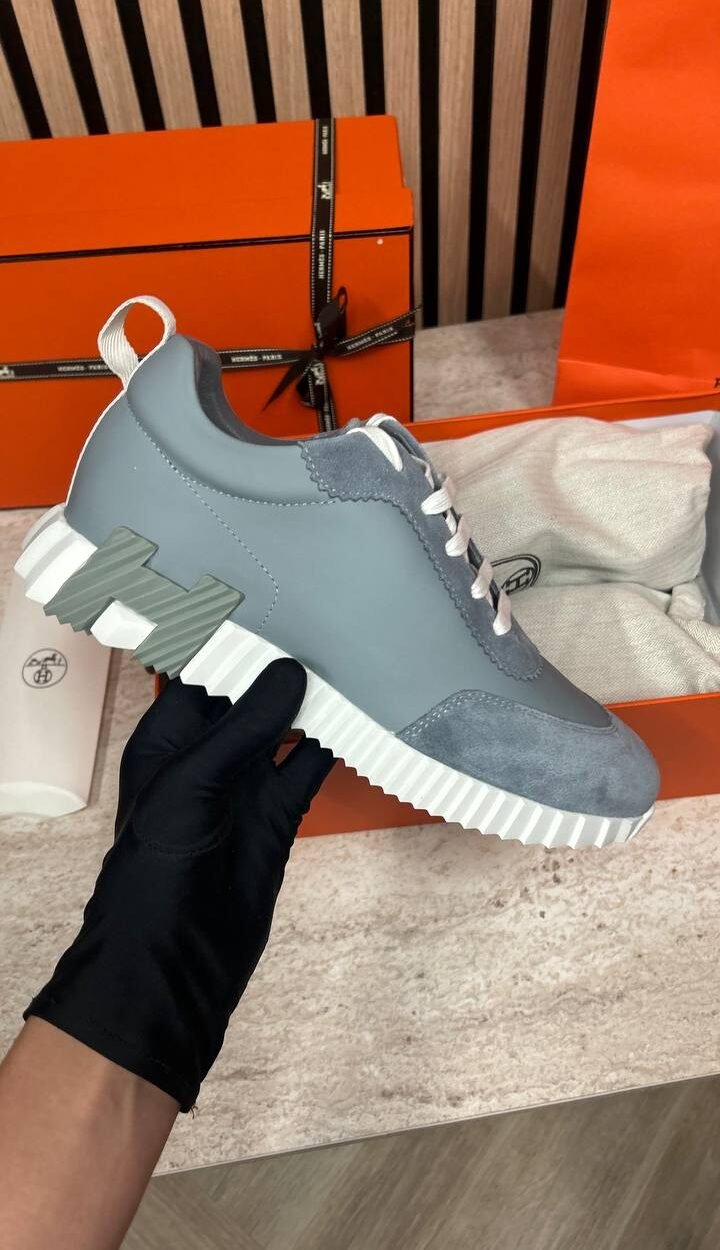 hermes-bouncing-grey-blue