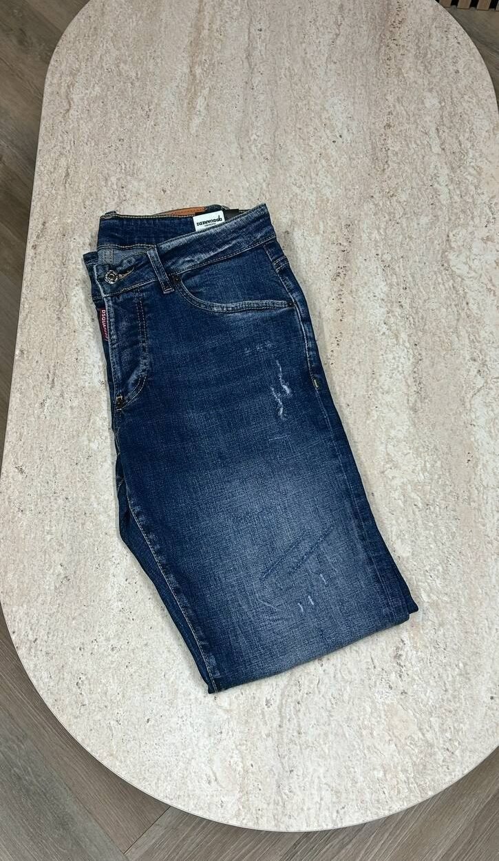 d2-spijkerbroek-blauw