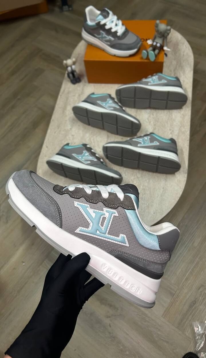 lv-classic-sneaker-blue-2