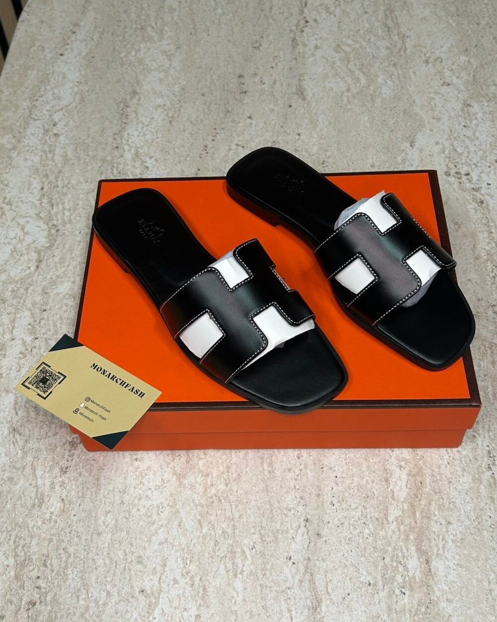 hermes-oran-slippers