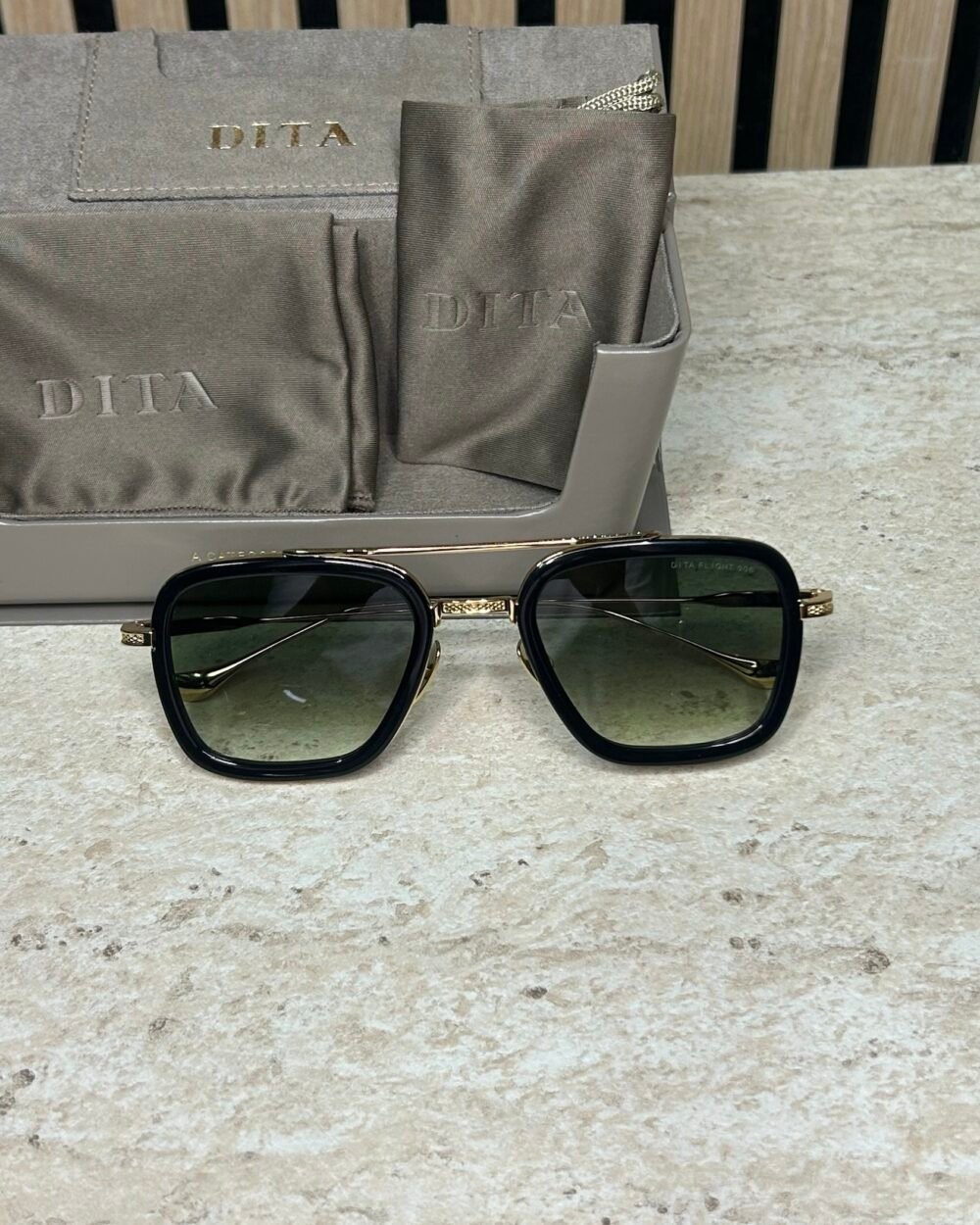 dita-flight-006-grey